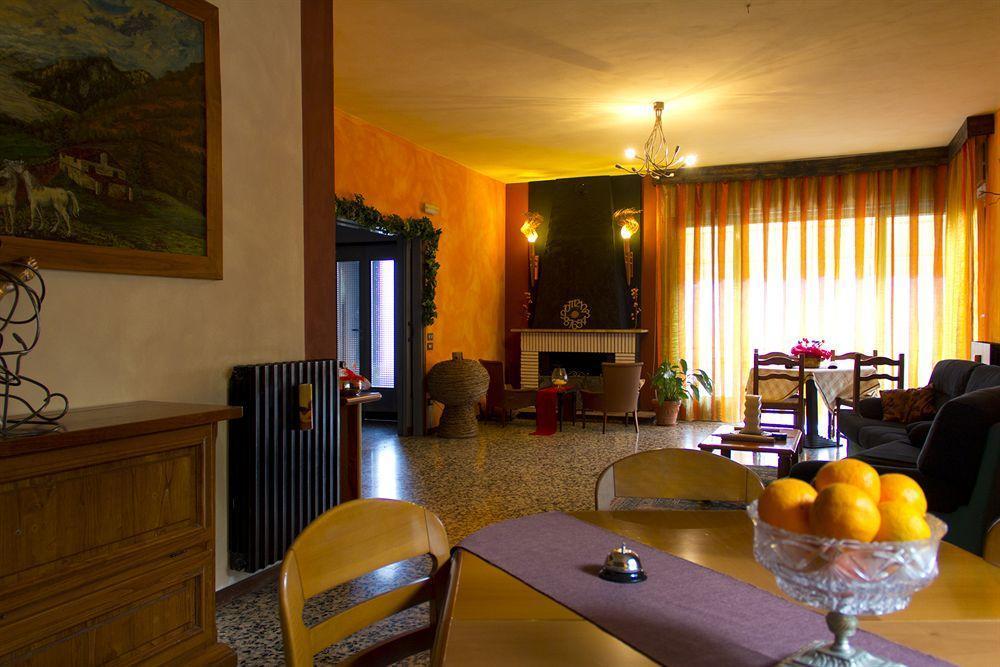 Guest House Villa De Ros Salò Zewnętrze zdjęcie